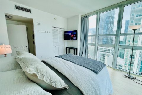 Снять в аренду кондоминиум в Майами, Флорида 1 спальня, 71.91м2, № 1992619 - фото 11