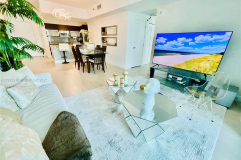 Снять в аренду кондоминиум в Майами, Флорида 1 спальня, 71.91м2, № 1992619 - фото 14