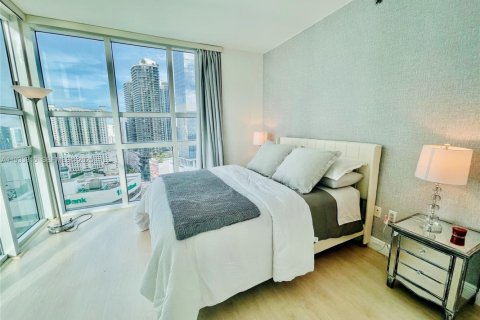 Снять в аренду кондоминиум в Майами, Флорида 1 спальня, 71.91м2, № 1992619 - фото 10