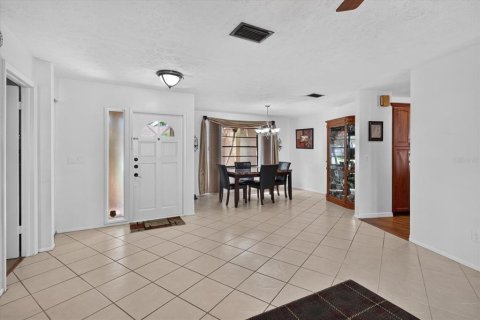Casa en venta en Tampa, Florida, 3 dormitorios, 153.1 m2 № 2412713 - foto 9