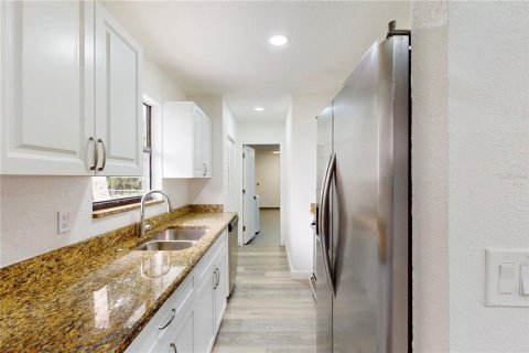 Villa ou maison à vendre à Saint Lucie, Floride: 3 chambres, 139.35 m2 № 2400188 - photo 17