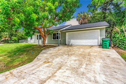 Villa ou maison à vendre à Saint Lucie, Floride: 3 chambres, 139.35 m2 № 2400188 - photo 4