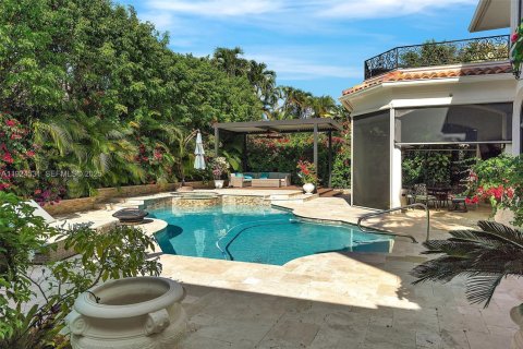 House in Boca Raton, Florida 5 bedrooms, 566.61 sq.m. № 2076706 - photo 26