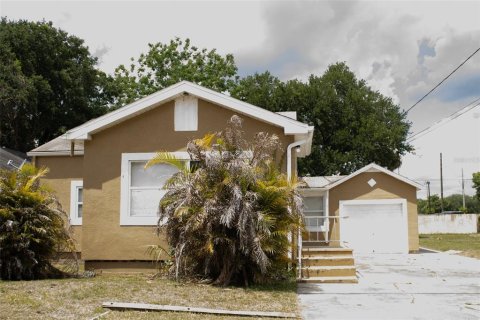 Propiedad comercial en venta en Orlando, Florida, 28 dormitorios, 301.75 m2 № 2137108 - foto 6