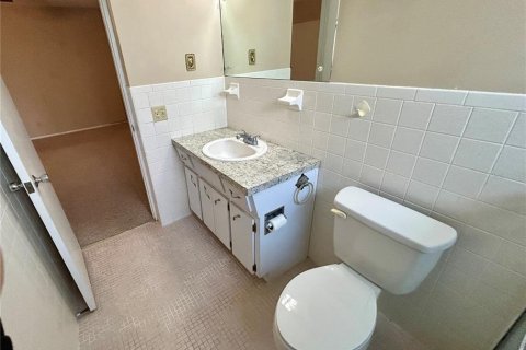 Condo in Clearwater, Florida, 2 bedrooms  № 1913212 - photo 21