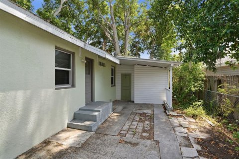 Villa ou maison à louer à Clearwater, Floride: 3 chambres, 95.32 m2 № 2106697 - photo 15
