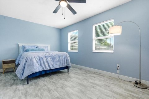 Villa ou maison à vendre à Tampa, Floride: 3 chambres, 117.8 m2 № 2093970 - photo 12