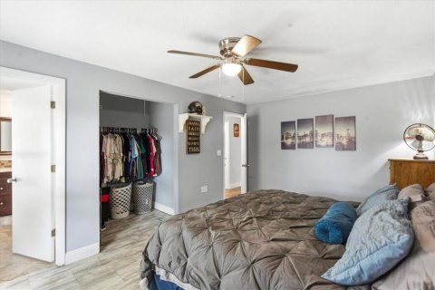 Villa ou maison à vendre à Tampa, Floride: 3 chambres, 117.8 m2 № 2093970 - photo 10