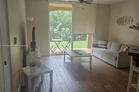 Copropriété à vendre à Aventura, Floride: 1 chambre, 69.68 m2 № 1980002 - photo 2