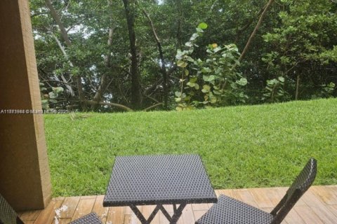 Copropriété à vendre à Aventura, Floride: 1 chambre, 69.68 m2 № 1980002 - photo 9