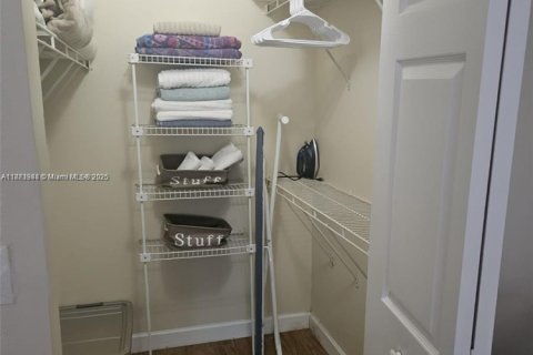 Copropriété à vendre à Aventura, Floride: 1 chambre, 69.68 m2 № 1980002 - photo 7