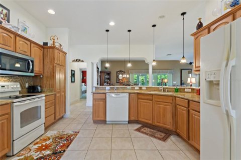 House in The Villages, Florida 3 bedrooms, 179.02 sq.m. № 1762285 - photo 10
