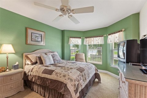 House in The Villages, Florida 3 bedrooms, 179.02 sq.m. № 1762285 - photo 24