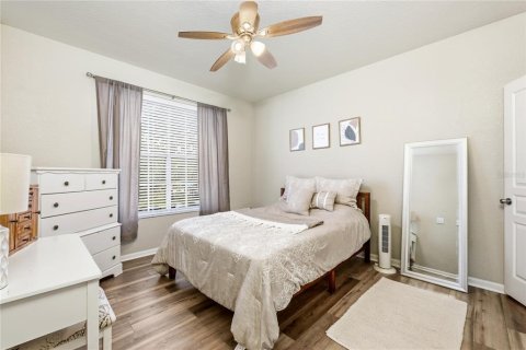 Condo in Tampa, Florida, 1 bedroom  № 2230653 - photo 9