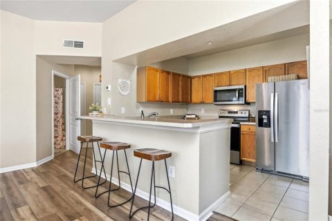 Condo in Tampa, Florida, 1 bedroom  № 2230653 - photo 4