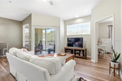 Condo in Tampa, Florida, 1 bedroom  № 2230653 - photo 2