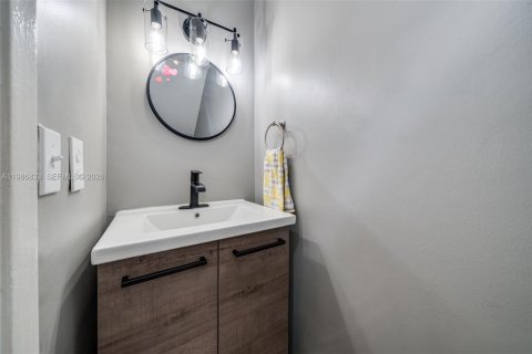 Condominio en venta en Miami, Florida, 2 dormitorios, 76.92 m2 № 2044948 - foto 14