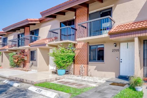 Condominio en venta en Miami, Florida, 2 dormitorios, 76.92 m2 № 2044948 - foto 3