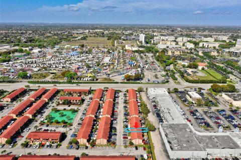 Condominio en venta en Miami, Florida, 2 dormitorios, 76.92 m2 № 2044948 - foto 30