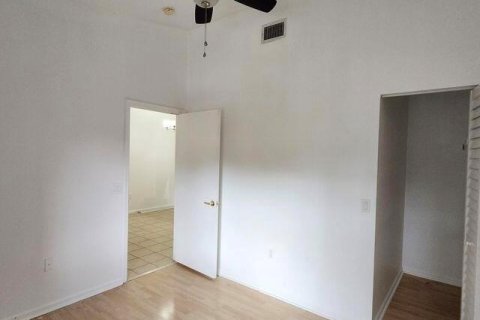 Copropriété à louer à West Palm Beach, Floride: 2 chambres, 82.5 m2 № 2249173 - photo 19