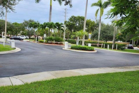 Copropriété à louer à West Palm Beach, Floride: 2 chambres, 82.5 m2 № 2249173 - photo 3