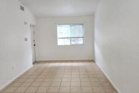 Copropriété à louer à West Palm Beach, Floride: 2 chambres, 82.5 m2 № 2249173 - photo 6