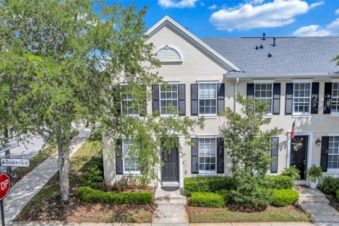 Townhouse in Tampa, Florida 3 bedrooms, 134.89 sq.m. № 2117170