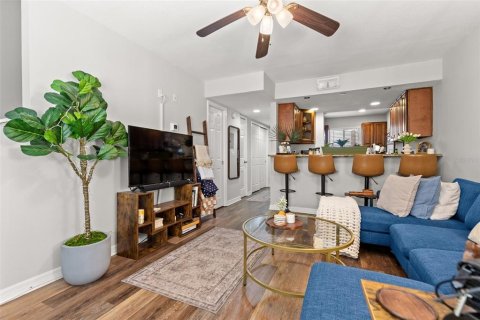 Adosado en alquiler en Tampa, Florida, 2 dormitorios, 92.34 m2 № 1902825 - foto 21