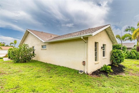 Casa en venta en Bradenton, Florida, 2 dormitorios, 128.58 m2 № 1563280 - foto 4