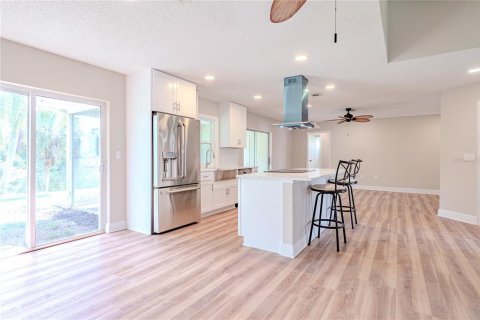 Villa ou maison à vendre à Bradenton, Floride: 2 chambres, 128.58 m2 № 1563280 - photo 14