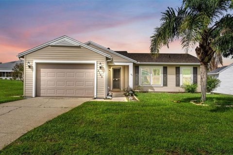 Villa ou maison à vendre à Lakeland, Floride: 2 chambres, 94.85 m2 № 2389355 - photo 2