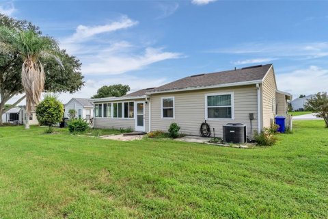 Villa ou maison à vendre à Lakeland, Floride: 2 chambres, 94.85 m2 № 2389355 - photo 8