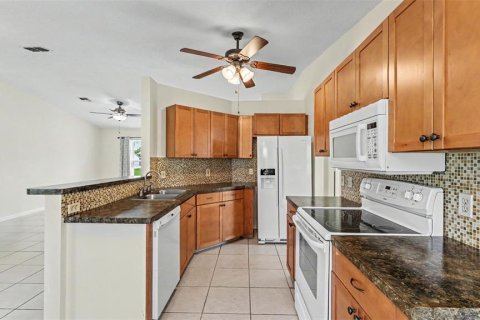 Villa ou maison à vendre à Lakeland, Floride: 2 chambres, 94.85 m2 № 2389355 - photo 20