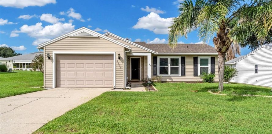 Villa ou maison à Lakeland, Floride 2 chambres, 94.85 m2 № 2389355