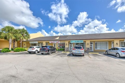 Commercial property in Lakeland, Florida 78.97 sq.m. № 1800623 - photo 30
