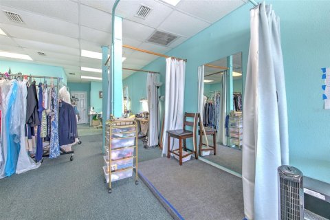 Commercial property in Lakeland, Florida 78.97 sq.m. № 1800623 - photo 17