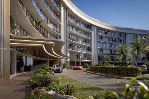 Condo in Miami, Florida, 4 bedrooms  № 2025270 - photo 4