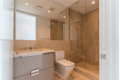 Снять в аренду кондоминиум в Санни-Айлс-Бич, Флорида 3 спальни, 229.93м2, № 1999676 - фото 18