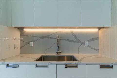 Снять в аренду кондоминиум в Санни-Айлс-Бич, Флорида 3 спальни, 229.93м2, № 1999676 - фото 10