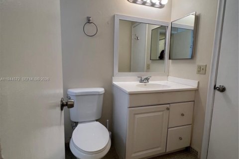 Copropriété à louer à Miami, Floride: 1 chambre, 66.15 m2 № 2001268 - photo 11