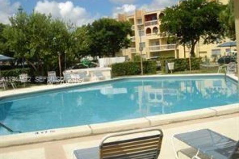 Copropriété à louer à Miami, Floride: 1 chambre, 66.15 m2 № 2001268 - photo 19