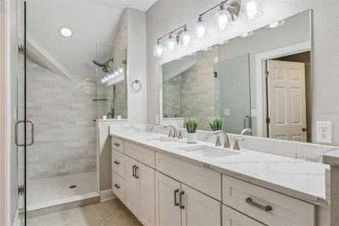Casa en venta en Orlando, Florida, 3 dormitorios, 190.36 m2 № 2144900 - foto 28
