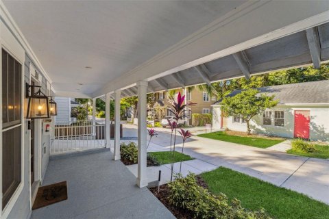 Casa en venta en Orlando, Florida, 3 dormitorios, 190.36 m2 № 2144900 - foto 16