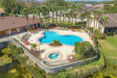 Touwnhouse à vendre à Kissimmee, Floride: 2 chambres, 94.02 m2 № 1545311 - photo 5