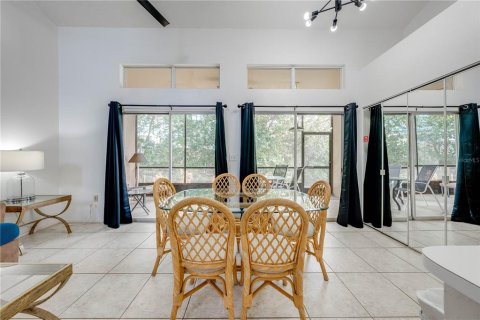 Touwnhouse à vendre à Kissimmee, Floride: 2 chambres, 94.02 m2 № 1545311 - photo 18