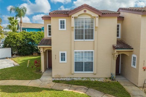 Touwnhouse à vendre à Kissimmee, Floride: 2 chambres, 94.02 m2 № 1545311 - photo 2