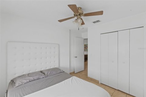 Villa ou maison à vendre à Kissimmee, Floride: 3 chambres, 100.33 m2 № 2195475 - photo 18