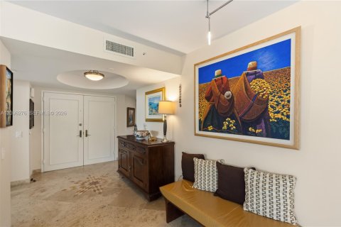 Copropriété à louer à Sunny Isles Beach, Floride: 3 chambres, 211.26 m2 № 2387859 - photo 19