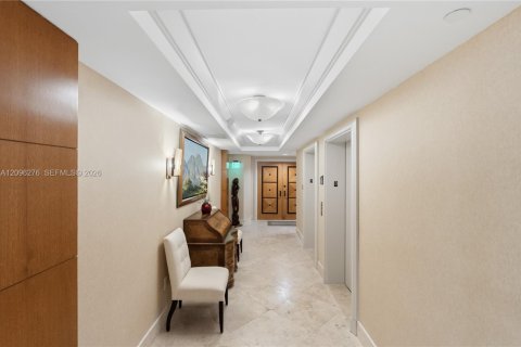 Copropriété à louer à Sunny Isles Beach, Floride: 3 chambres, 211.26 m2 № 2387859 - photo 18