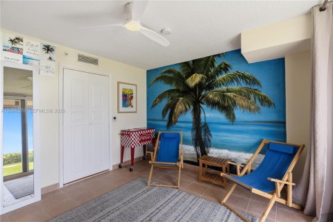 Copropriété à louer à Sunny Isles Beach, Floride: 3 chambres, 211.26 m2 № 2387859 - photo 29